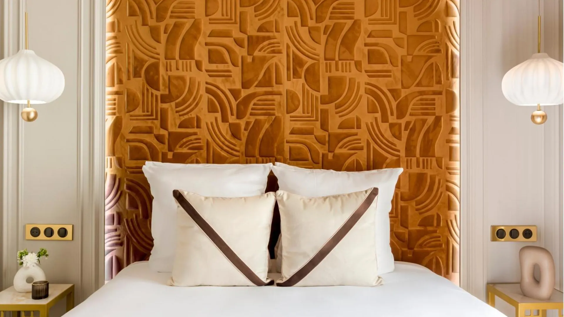 Merveil - Signature Suite - Marais - Caire II Paris Apartment